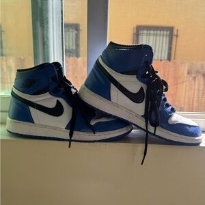 NIKE High-Top Sneakers